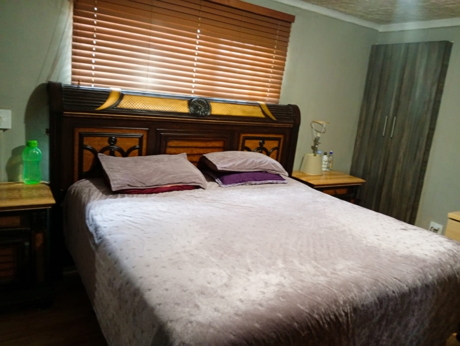 3 Bedroom Property for Sale in Ilitha Park Western Cape